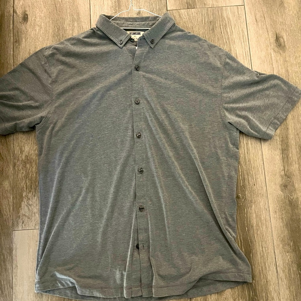 Linksoul Gray Casual Button Down Shirt